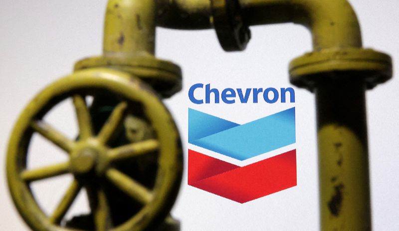 &copy; Reuters. FILE PHOTO: Chevron logo is seen in this illustration taken, October 23, 2023. REUTERS/Dado Ruvic/Illustration/File Photo