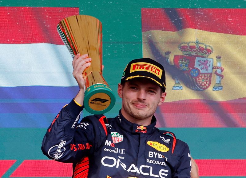 Verstappen vence GP do Canadá de F1 e dispara no campeonato