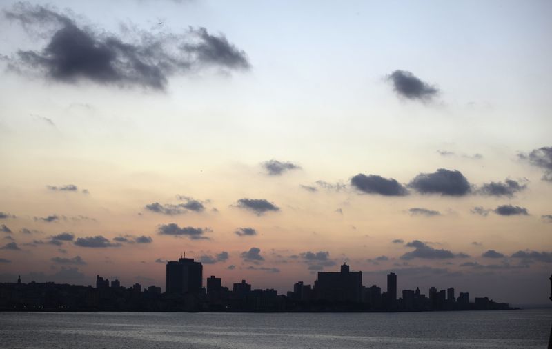 &copy; Reuters. Picture shows Havana's skyline at dusk, November 23, 2011. REUTERS/Desmond Boylan (CUBA - Tags: SOCIETY CITYSPACE)