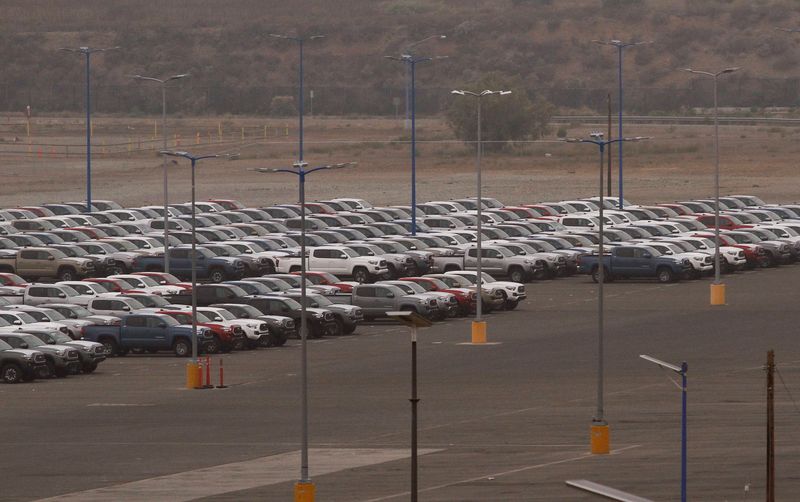 &copy; Reuters. Newly assembled vehicles are parked at the Toyota Motor Manufacturing plant in Baja California, Tijuana, Mexico May 31, 2019. REUTERS/Jorge Duenes/File photo