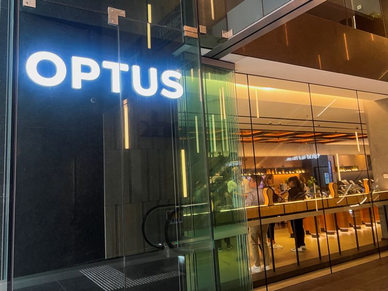 &copy; Reuters. View of an Optus shop in Sydney, Australia November 8, 2023. REUTERS/Kirsty Needham