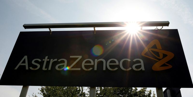 &copy; Reuters. FILE PHOTO: A sign is seen at an AstraZeneca site in Macclesfield, central England May 19, 2014.  REUTERS/Phil Noble/File Photo