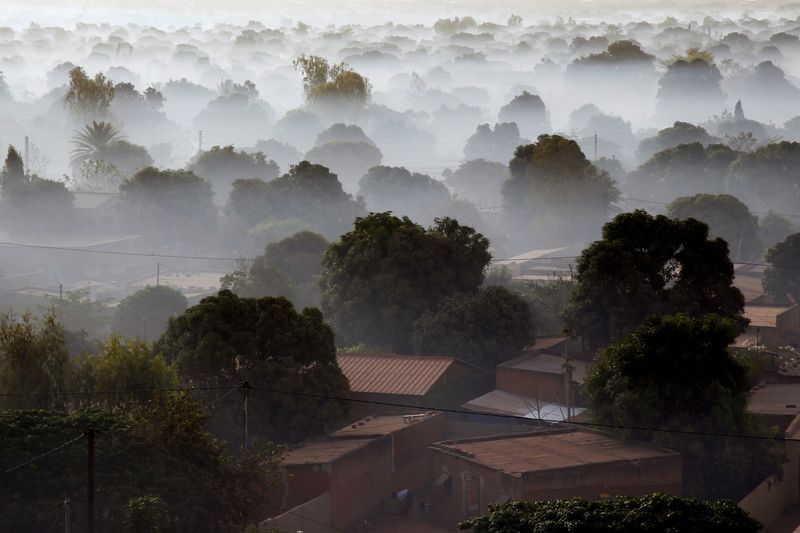 Burkina Faso: L'enrôlement forcé d'opposants indigne la société civile