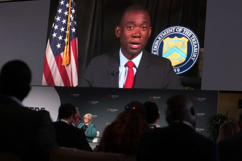 © Reuters. Wally Adeyemo, U.S. Treasury Deputy Secretary, speaks via video link during the ReutersNEXT Newsmaker event in New York City, New York, U.S., November 9, 2023. REUTERS/Brendan McDermid