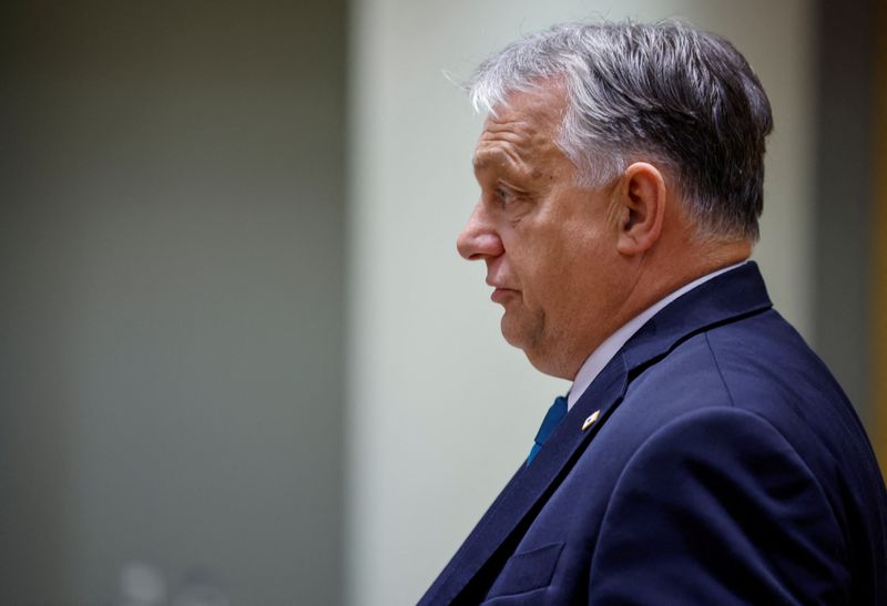 &copy; Reuters. FILE PHOTO: Hungarian Prime Minister Viktor Orban looks on as he attends a European Union leaders summit in Brussels, Belgium October 27, 2023. REUTERS/Johanna Geron/File Photo