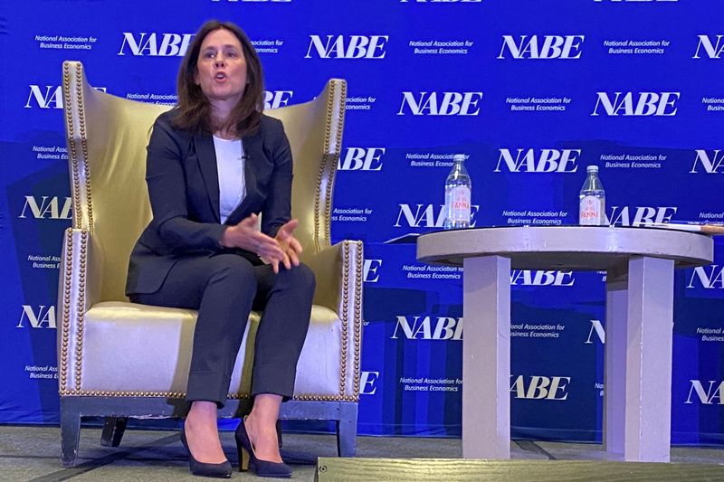 &copy; Reuters. FILE PHOTO: Federal Reserve Bank of Dallas President Lorie Logan speaks at a conference of the National Association for Business Economics in Dallas, Texas, U.S., October 9, 2023. REUTERS/Ann Saphir