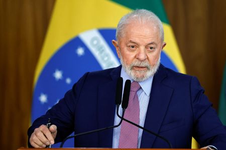 Lula diz que Argentina precisa de presidente que goste de democracia e do Mercosul