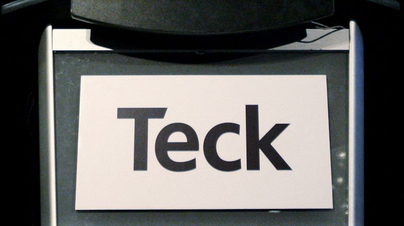 &copy; Reuters. FILE PHOTO: Teck Resources sign is on display during the company's annual general meeting in Vancouver, British Columbia, Canada, April 22, 2010.   REUTERS/Lyle Stafford/File Photo//File Photo