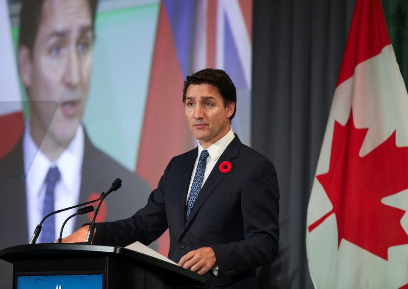 &copy; Reuters. رئيس الوزراء الكندي جاستن ترودو يتحدث في تورنتو بكندا يوم بتاؤيخ الأول من نوفمبر تشرين الثاني 2023. تصوير: جيسيكا لي -رويترز. يحظر إعادة بيع ال