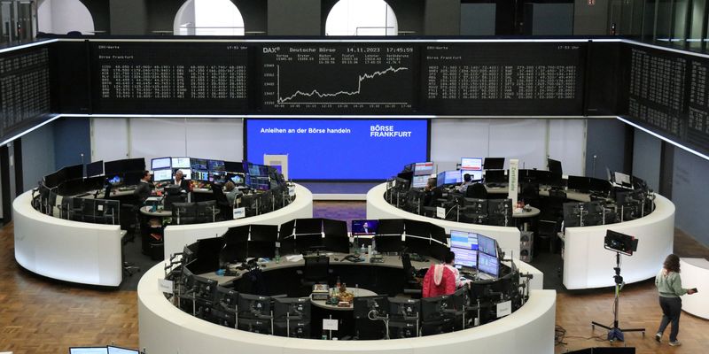 &copy; Reuters. The German share price index DAX graph is pictured at the stock exchange in Frankfurt, Germany, November 14, 2023.    REUTERS/Staff