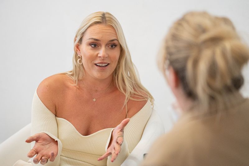© Reuters. Olympic gold medalist skier Lindsey Vonn speaks during an interview with Reuters in New York City, New York, U.S., May 17, 2022. REUTERS/Jeenah Moon/