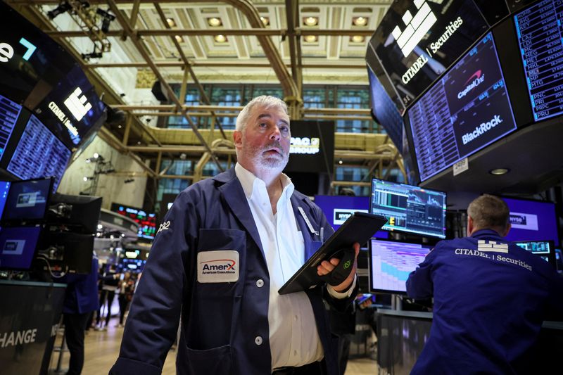 &copy; Reuters. Traders operam na Bolsa de Valores de Nova York
20/10/2023
REUTERS/Brendan McDermid