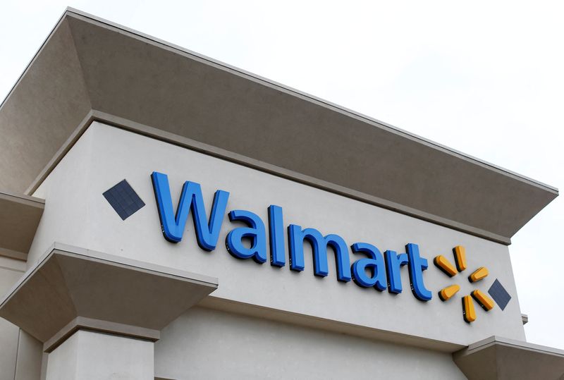 &copy; Reuters. FILE PHOTO: A Walmart store is seen in Encinitas, California April 13, 2016.  REUTERS/Mike Blake/File Photo/File Photo
