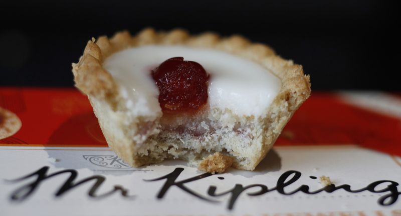 © Reuters. A Mr Kipling Cherry Bakewell is seen in this illustration taken March 30, 2016.  REUTERS/Phil Noble/Illustration