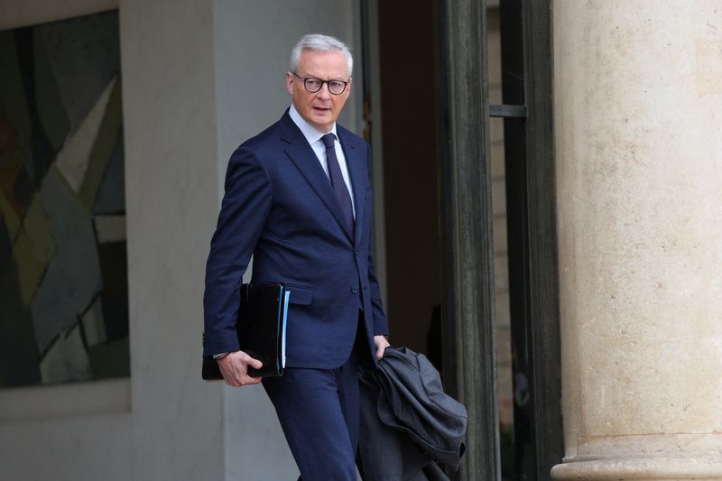 Paris et Berlin ont encore besoin de temps sur les règles budgétaires de l'UE, dit Le Maire