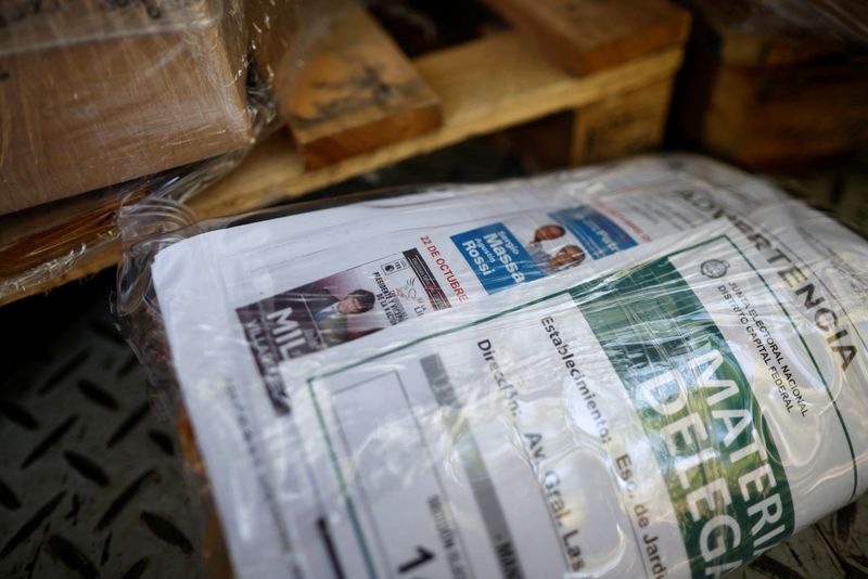 &copy; Reuters. A view of ballot boxes and voting materials inside a truck, ahead of Argentina's runoff presidential election, at a school in Buenos Aires, Argentina November 18, 2023. REUTERS/Adriano Machado