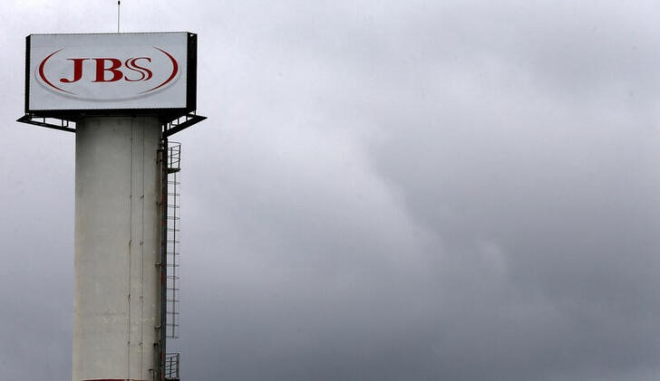 &copy; Reuters. Logo da JBS em unidade da empresa em Jundiaí (SP)
01/06/2017
REUTERS/Paulo Whitaker