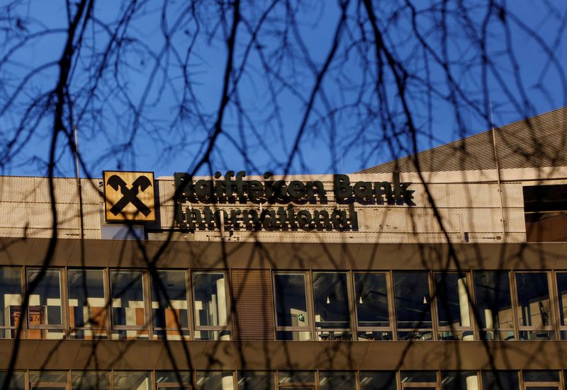 &copy; Reuters. FILE PHOTO: The logo of Raiffeisen Bank International (RBI) is seen at its headquarters in Vienna, Austria, March 14, 2023. REUTERS/Leonhard Foeger/File Photo