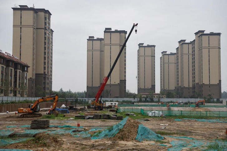 &copy; Reuters. Imagen de archivo de una promoción inmobiliaria de la constructora Country Garden en Tianjin, China. 18 agosto 2023. REUTERS/Tingshu Wang