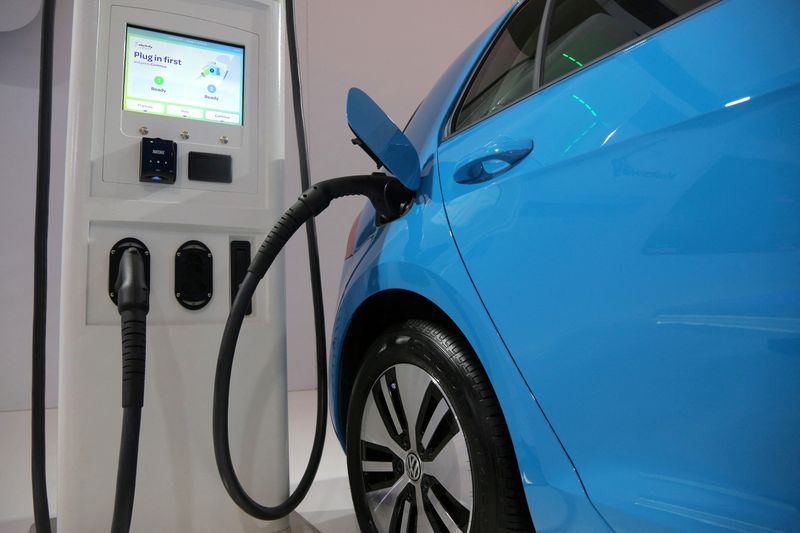 Analysis-Canada's EV charging strategy reaches fork in the road
