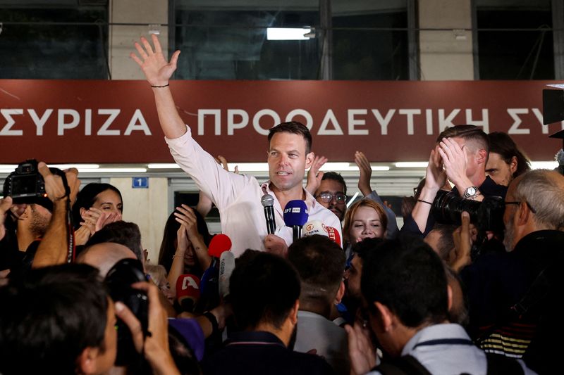 &copy; Reuters. FILE PHOTO: The newly elected leader of Syriza leftist party, Stefanos Kasselakis, delivers a statement to the members of the press outside the party's headquarters in Athens, Greece, September 25, 2023. REUTERS/Louisa Gouliamaki/File Photo