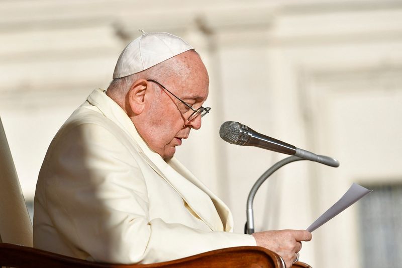 Pope has scan due to flu, lung complications ruled out