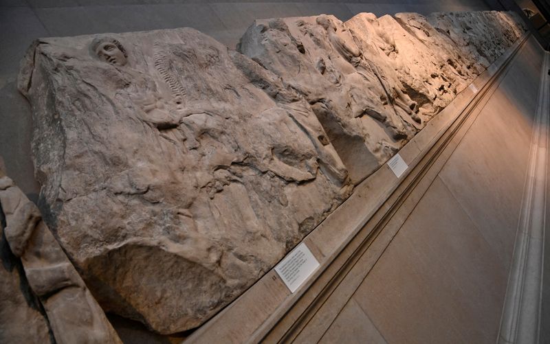 &copy; Reuters. Relevos que fazem parte das esculturas do Partenon, chamados de Mármores de Elgin, são exibidos no Museu Britânico em Londres, Reino Unido.
25/01/2023
REUTERS/Toby Melville/Foto de arquivo