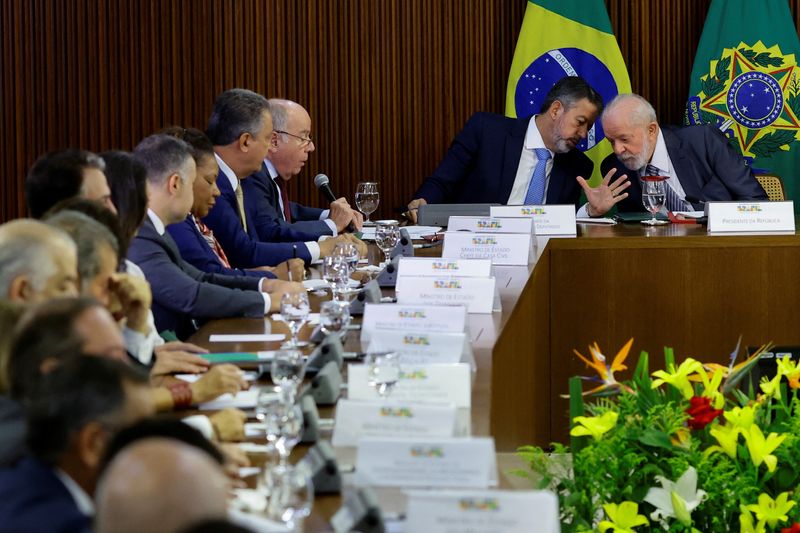 &copy; Reuters. Presidente Lula durante instalação da Comissão Nacional do G20, no Palácio do Planalto
23/11/2023
REUTERS/Ueslei Marcelino