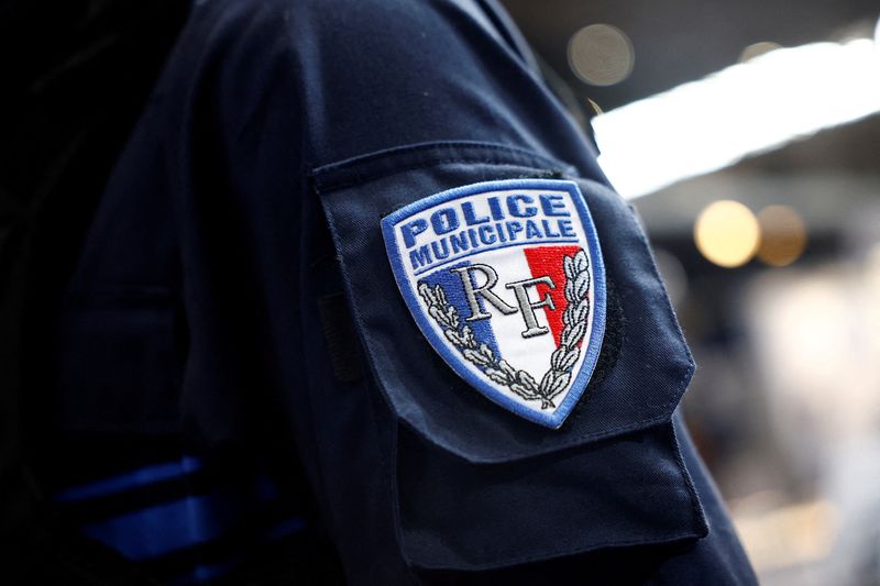 &copy; Reuters. FILE PHOTO: A badge of the French Municipal Police is seen at the Milipol Paris, the worldwide exhibition dedicated to homeland security and safety, in Villepinte near Paris, France, November 15, 2023. REUTERS/Sarah Meyssonnier/File Photo