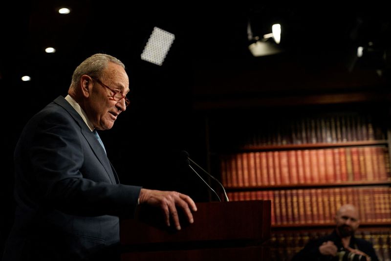 &copy; Reuters. U.S. Senate Majority Leader Chuck Schumer (D-NY) speaks during a press conference on Capitol Hill in Washington, U.S., November 14, 2023. REUTERS/Elizabeth Frantz/File Photo