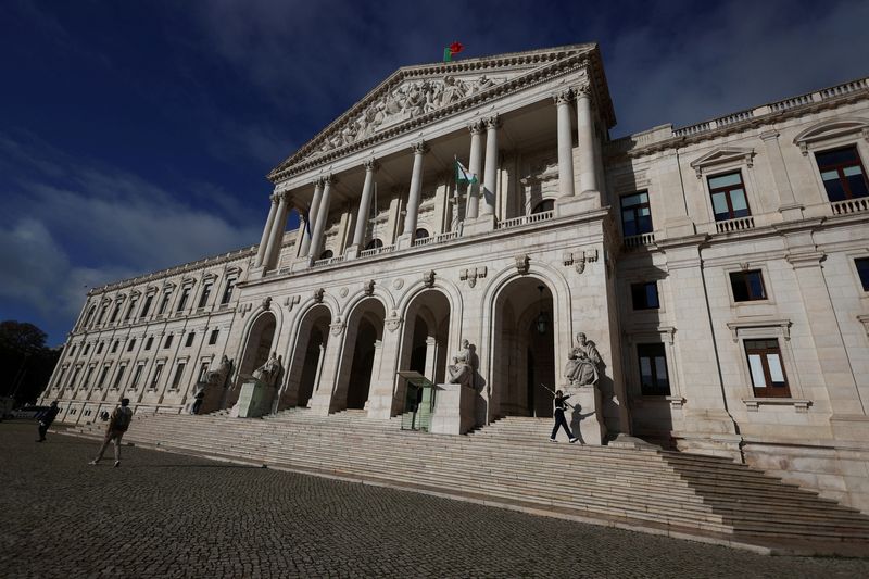 &copy; Reuters. FILE PHOTO: View of the Portuguese parliament on the day of the vote on the 2024 state budget bill on final reading amid Prime Minister Antonio Costa's resignation, in Lisbon, Portugal, November 29, 2023. REUTERS/Pedro Nunes/File Photo