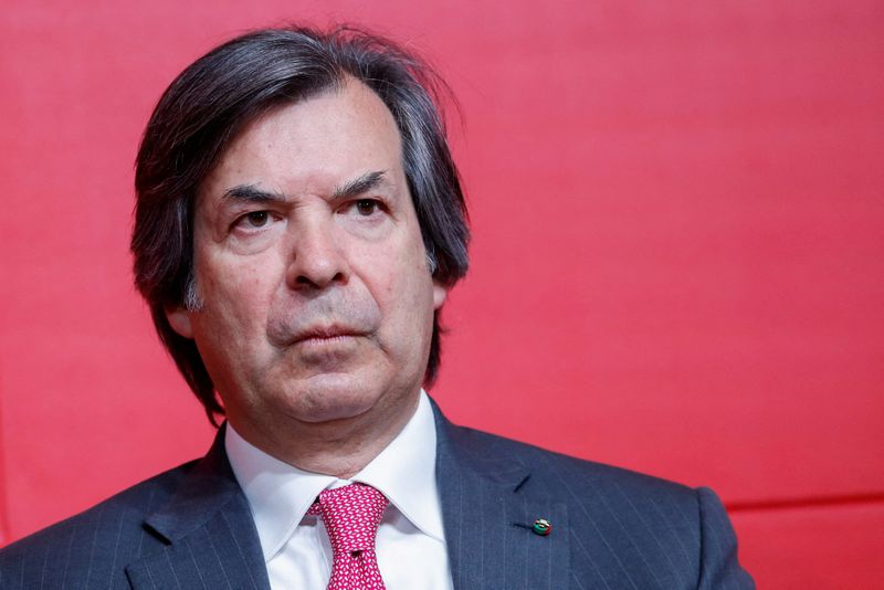 &copy; Reuters. Carlo Messina, Chief Executive Officer of Intesa Sanpaolo bank, looks on during a meeting in Rome, Italy April 18, 2023. REUTERS/Remo Casilli/File Photo