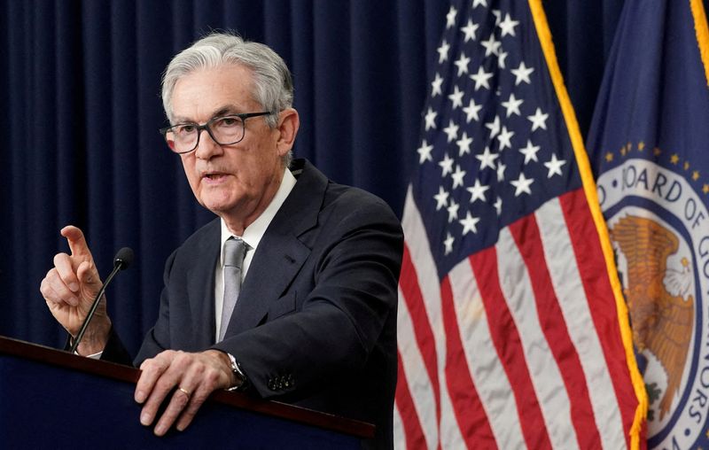 &copy; Reuters. FILE PHOTO: Federal Reserve Chair Jerome Powell answers a question during a press conference at the Federal Reserve in Washington, U.S., November 1, 2023. REUTERS/Kevin Lamarque/File Photo