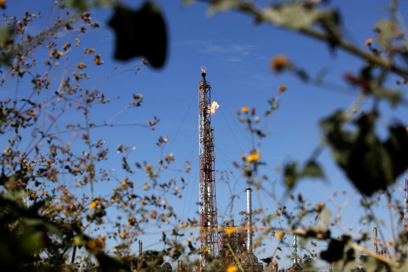 &copy; Reuters. Refinaria no México
8/01/2019
REUTERS/Daniel Becerril