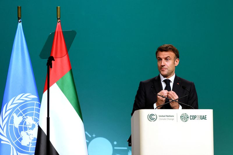 Macron demande à Israël de préciser ses objectifs face au Hamas
