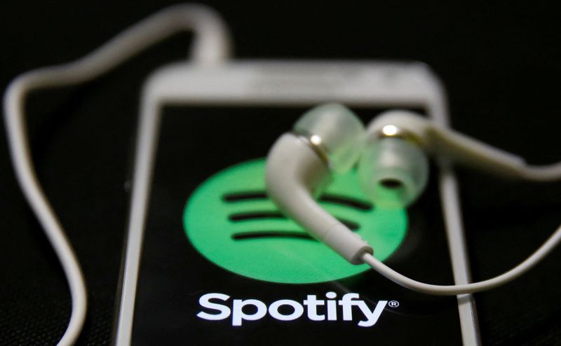 &copy; Reuters. Photo d'archives du logo de Spotify. /Photo prise le 20 février 2014 à Zenica/REUTERS/Dado Ruvic