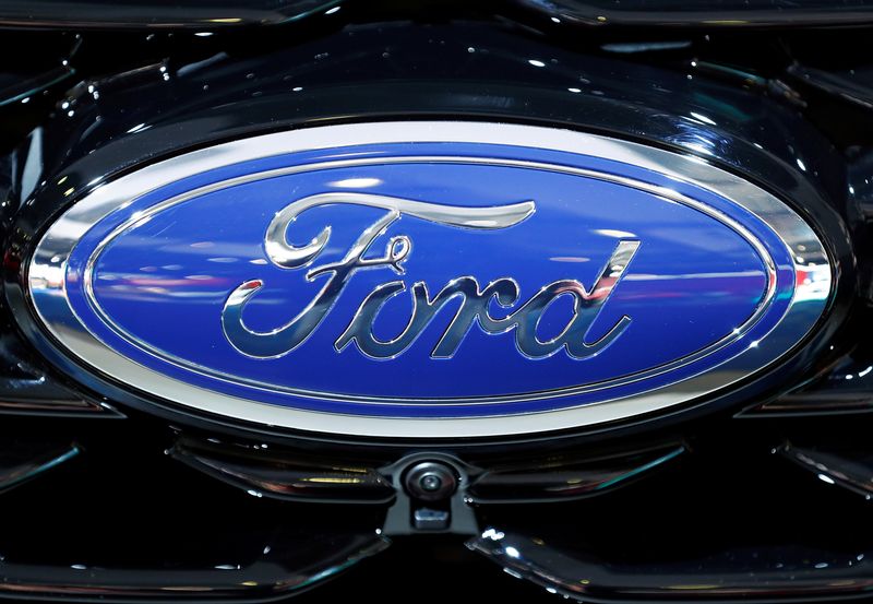 &copy; Reuters. FILE PHOTO: The corporate logo of Ford is seen at Brussels Motor Show, Belgium January 9, 2020. REUTERS/Francois Lenoir/File Photo
