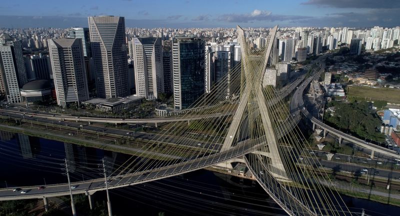 &copy; Reuters. Vista de São Paulo
05/08/2017. REUTERS/Paulo Whitaker