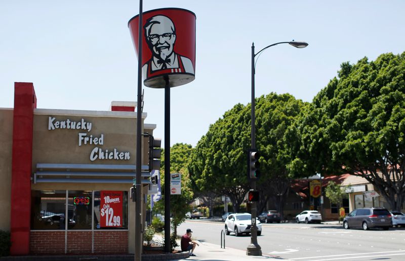 &copy; Reuters. A KFC fast food restaurant, which is owned by Yum Brands Inc, is pictured ahead of their company results in Pasadena, California, U.S., July 11, 2016. REUTERS/Mario Anzuoni/File Photo