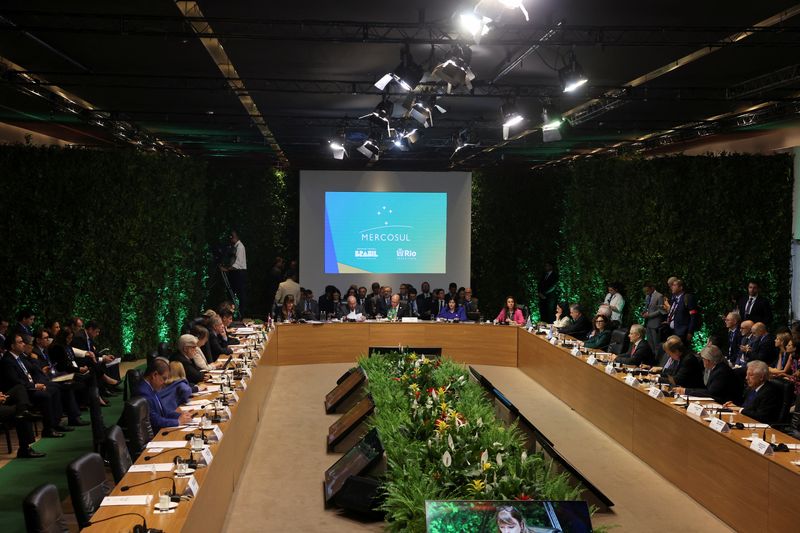 &copy; Reuters. Reunião de ministros da Fazenda e chanceleres durante cúpula do Mercosul no Rio de Janeiro
06/12/2023
REUTERS/Pilar Olivares