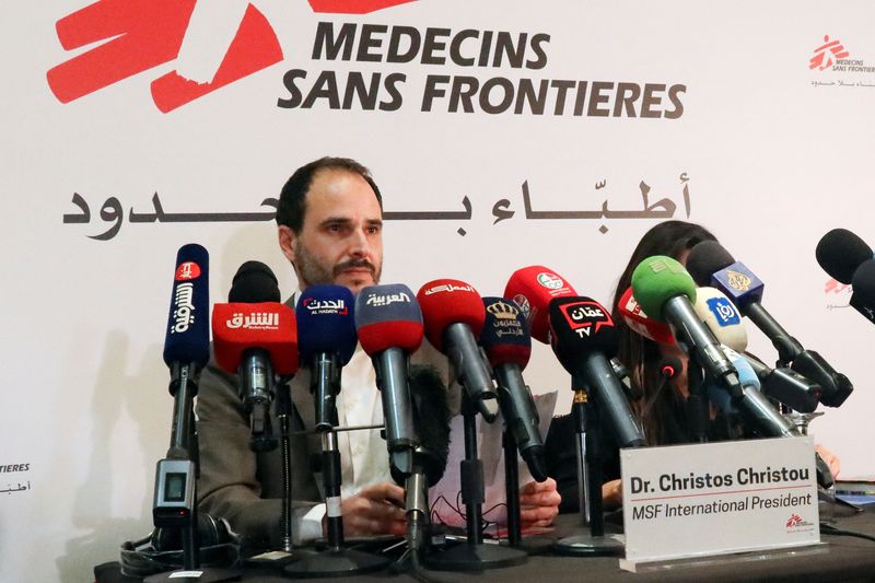 &copy; Reuters. كريستوس كريستو رئيس منظمة أطباء بلا حدود خلال مؤتمر صحفي في عمان بالأردن يوم 30 نوفمبر تشرين الثاني 2023. تصوير: جهاد شلباك - رويترز.
