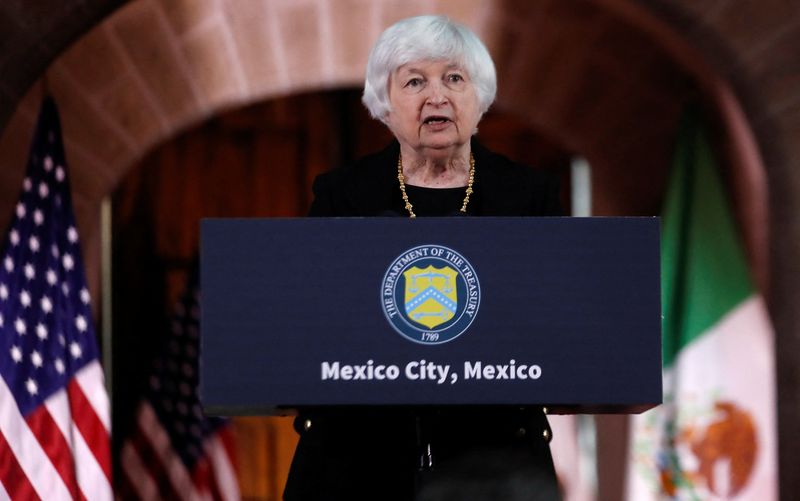 &copy; Reuters. U.S. Treasury Secretary Janet Yellen gives a statement to the press during her visit in Mexico City, Mexico December 6, 2023. REUTERS/Daniel Becerril