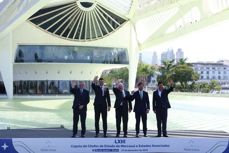 &copy; Reuters. Presidente dos países do Mercosul posam para fotos no Rio de Janeiro
07/12/2023
REUTERS/Pilar Olivares
