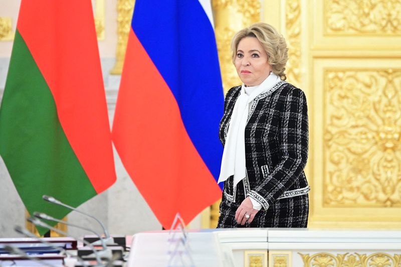 &copy; Reuters. فالنتينا ماتفيينكو رئيسة مجلس الاتحاد الروسي، المجلس الأعلى بالبرلمان خلال اجتماع في الكرملين بموسكو في السادس من أبريل نيسان 2023 . صورة لرو