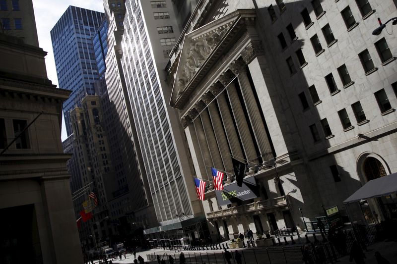 &copy; Reuters. FILE PHOTO: The New York Stock Exchange building is seen from Wall Street in Lower Manhattan in New York, January 20, 2016. REUTERS/Mike Segar/File Photo