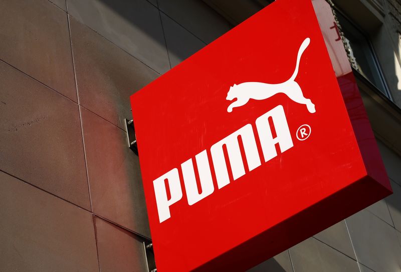 &copy; Reuters. FILE PHOTO: The logo of German sports goods firm Puma is seen at the entrance of one of its stores in Vienna, Austria, March 18, 2016.   REUTERS/Leonhard Foeger/File Photo