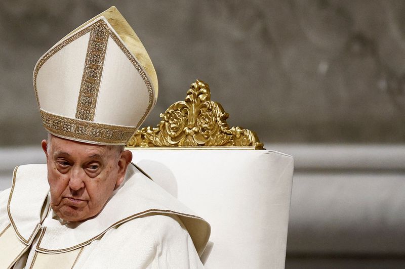 &copy; Reuters. Papa Francisco no Vaticano
 12/12/2023 REUTERS/Guglielmo Mangiapane