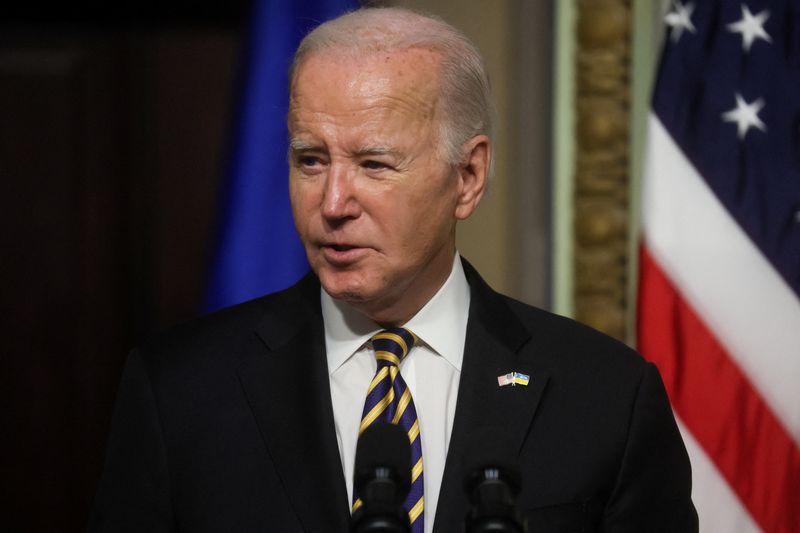 &copy; Reuters. U.S. President Joe Biden speaks during a joint press conference with Ukraine's President Volodymyr Zelenskiy at the White House in Washington, U.S., December 12, 2023. REUTERS/Leah Millis/File Photo