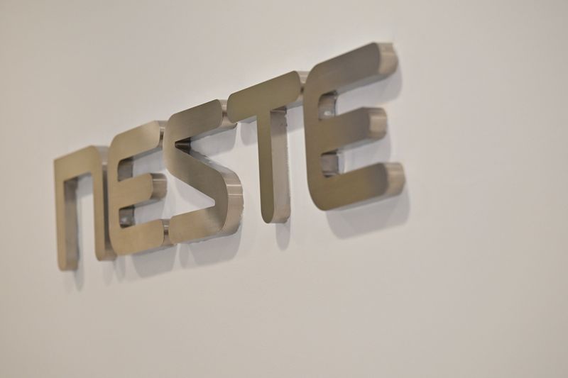 &copy; Reuters. A view of the Neste logo at the Neste refinery located in Tuas South, Singapore May 16, 2023. REUTERS/Caroline Chia/File photo