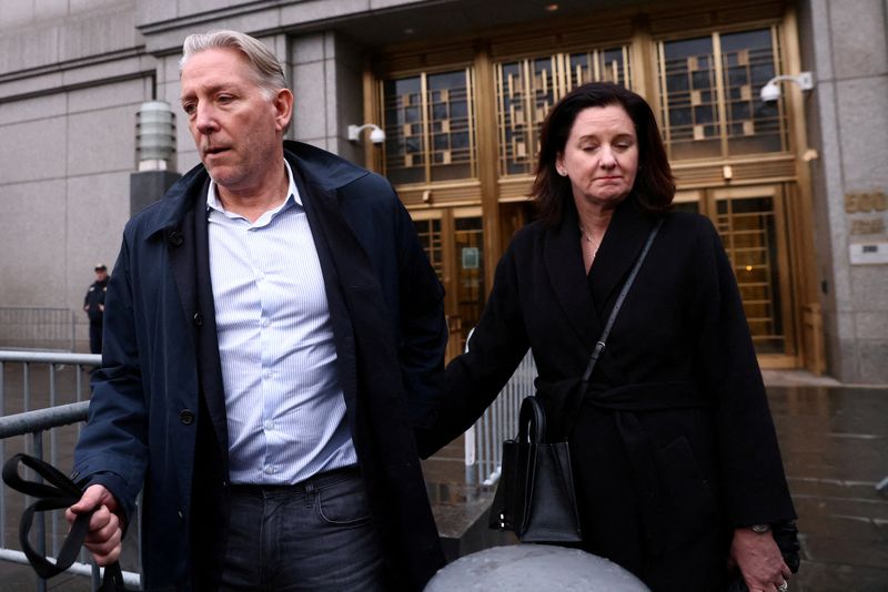 © Reuters. Former FBI official Charles McGonigal, who led the agency's counterintelligence division in New York, exits Manhattan federal court after being arrested on charges for violating U.S. sanctions on Russia in New York City, U.S., January 23, 2023.  REUTERS/Andrew Kelly/ File Photo